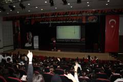 Evrensel Kolej
